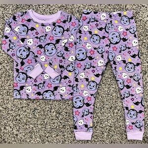 Cuddl Duds Disney Vampirina Long-Sleeve Top & Pants Pajama Set, 2T/3T Purple